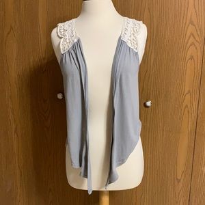 Lily White Vest Size M Lace